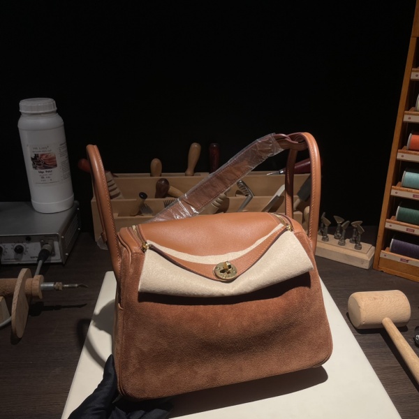 [에르메스] 스위프트 린디 26cm