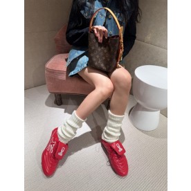 [루이비통] 신상 스니커즈 FOOTPRINT SOCCER SNEAKERS