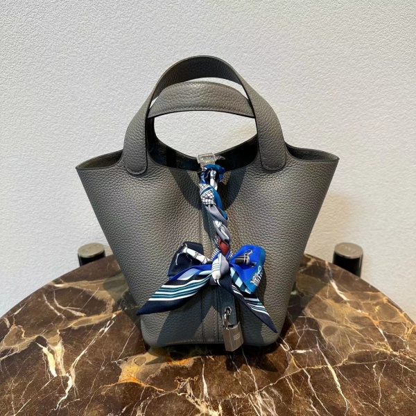 실사 [에르메스] HERMES PICOTINE Gris Meyer 피코탄 그리스 메이어 18cm