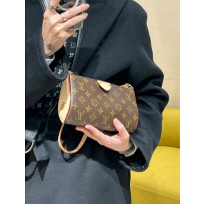 [루이비통] 모노그램 사첼백 POCHETTE TIRETTE