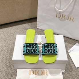 [디올] 여성 신상 (MISS DIOR) 슬리퍼
