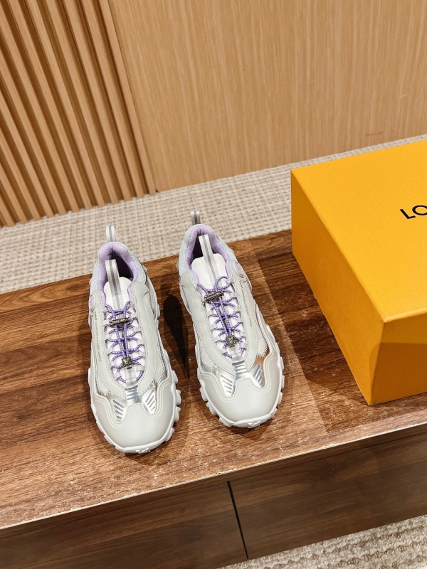 [루이비통] 신상 스니커즈 LV RUSH SNEAKERS
