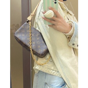 [루이비통] 모노그램 숄더백 POCHETTE ACCESSOIRES