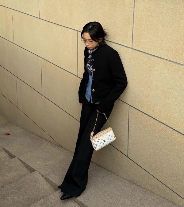[루이비통] 모노그램 포쉐트 악세수아 LV x TM POCHETTE ACCESSOIRES