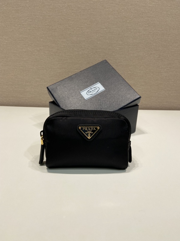 [프라다] 파우치 Prada Re-Nylon