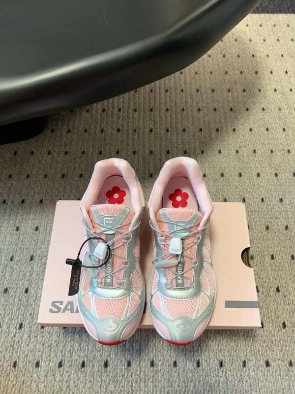 SALOMON XT WHISPER
