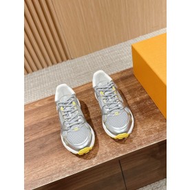 [루이비통] 신상 스니커즈 LV OLYMPIA