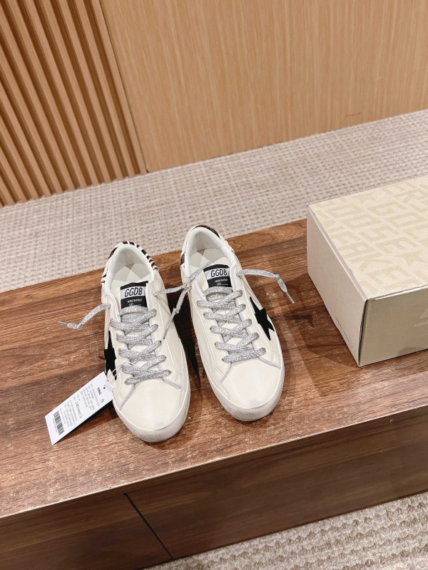 [GGDB] 스니커즈 Golden Goose Deluxe Brand SUPER SABOT 25ss