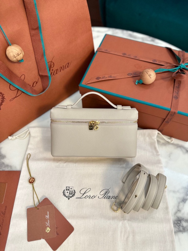 [Loro Piana] Extra L19 pocket 엑스트라 포켓백
