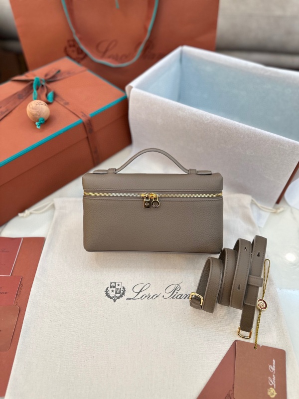 [Loro Piana] Extra L19 pocket 엑스트라 포켓백