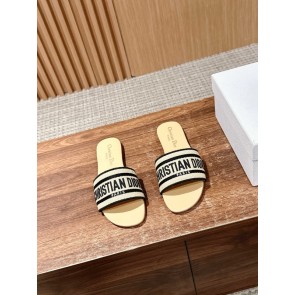 [디올] 여성 신상 슬리퍼