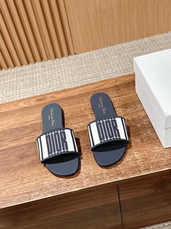 [디올] 여성 신상 슬리퍼