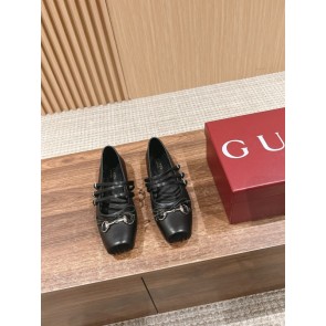[구찌] 여성 홀스빗 프린스타운 로퍼