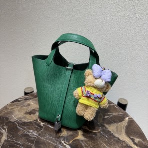 실사 [에르메스] HERMES PICOTINE Vert Vertigo 피코탄 베르트 베르티고 18cm