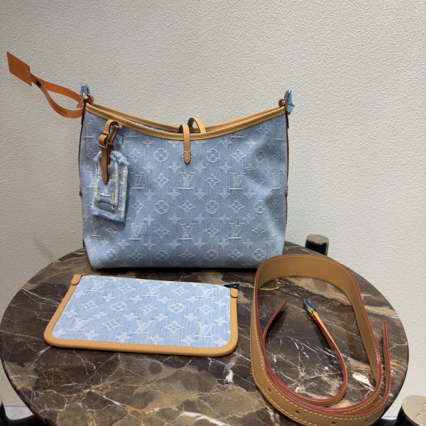 LOUIS VUITTON CARRY ALL