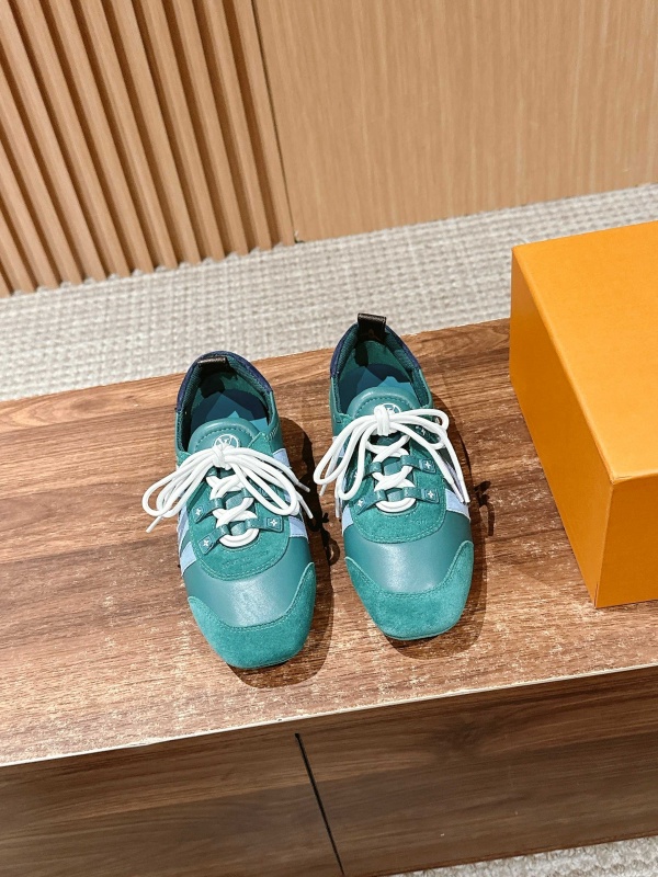 [루이비통] 신상 스니커즈 SNEAKERINA