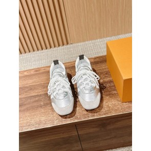 [루이비통] 신상 스니커즈 SNEAKERINA