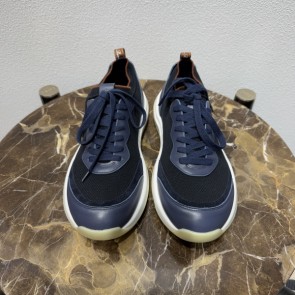 LORO PIANA WALK