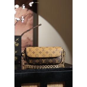 [루이비통] 사첼백 WALLET ON CHAIN IVY