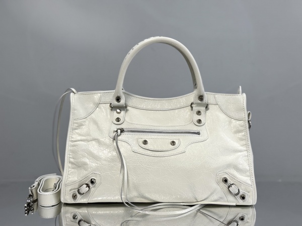 [발렌시아가] LE CITY 파우치 체인 숄더백