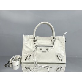 [발렌시아가] LE CITY 파우치 체인 숄더백