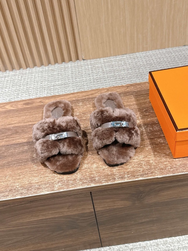 [에르메스] 신상 GULIA 슬리퍼