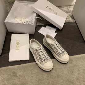 [디올] 신상 스니커즈 WALK'N Dior Sneakers