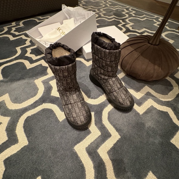 [디올] 신상 여성 부츠 DIOR APLS