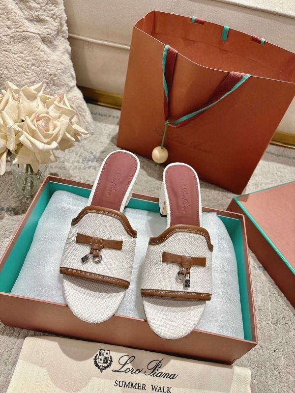 [로로피아나] 스웨이드 슬리퍼