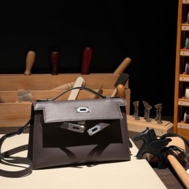 [에르메스] 스페셜오더 스위프트 켈리 포쉐트 Swift Kelly Pochette
