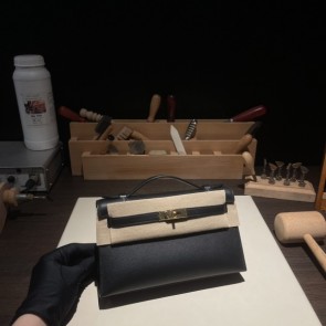 [에르메스] 스위프트 켈리 포쉐트 Swift Kelly Pochette