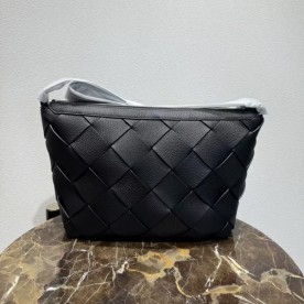 BOTTEGA